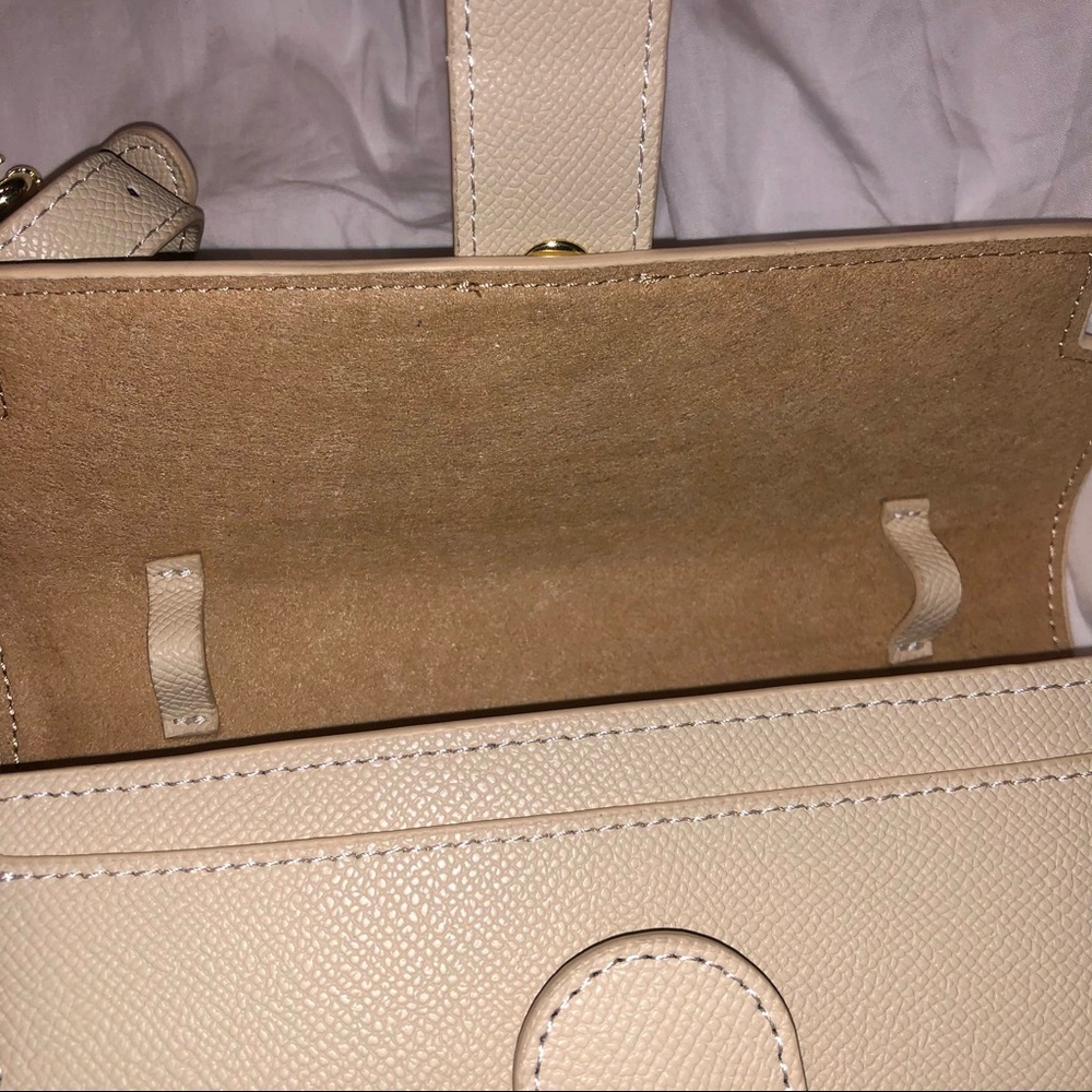 Cream Faux Leather Belt, Sling, Crossbody Bag - Picture 6 of 12